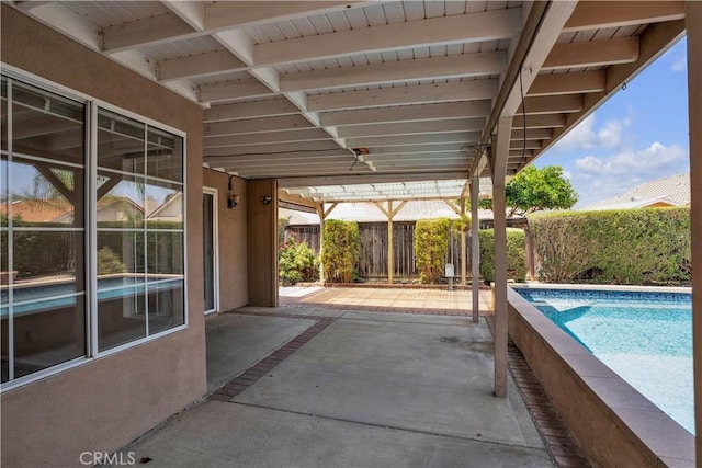 29331 Mawr Ct, Menifee, CA 92586 - fenced backyard featuring a patio