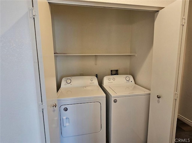 7331 Shelby Pl Unit 121, Rancho Cucamonga, CA 91739 - clothes washing area featuring washing machine and dryer