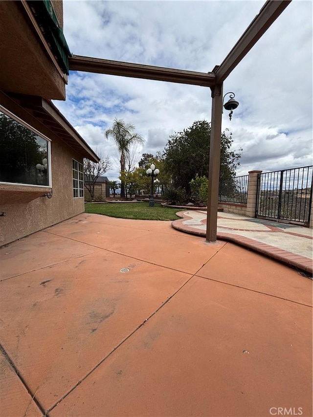 17092 Whispering Brook Way, Riverside, CA 92503 - view of patio with fence