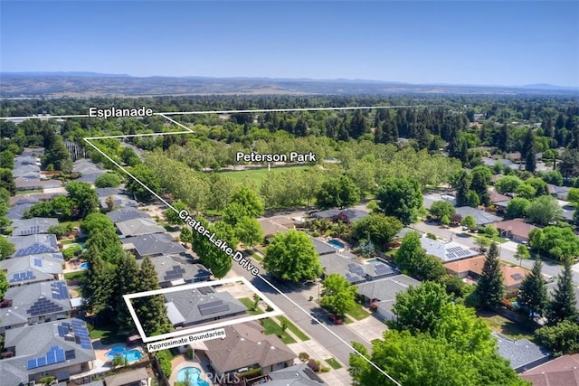 324 Crater Lake Dr, Chico, CA 95973 - aerial view of residential area featuring property parcel outlined and a forest