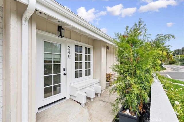 249 Calle Empalme, San Clemente, CA 92672 - doorway to property featuring board and batten siding