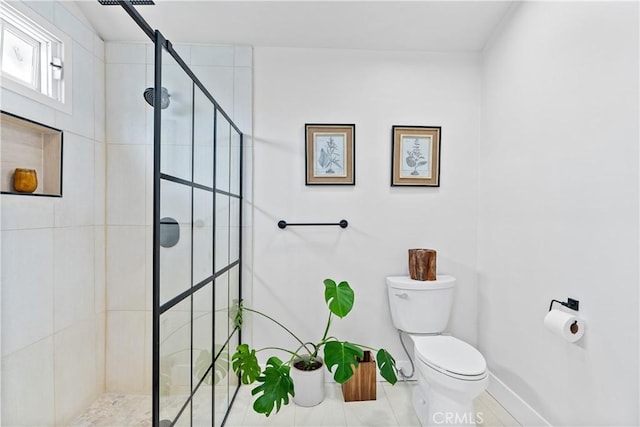 249 Calle Empalme, San Clemente, CA 92672 - full bathroom with a tile shower, toilet, and tile patterned floors