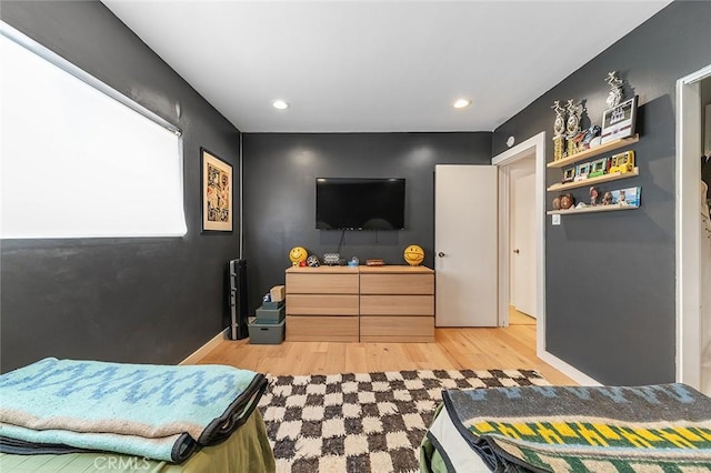 5681 E Colorado St, Long Beach, CA 90814 - bedroom with wood finished floors and recessed lighting