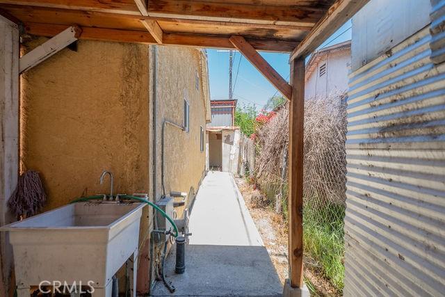 12555 Correnti St, Pacoima, CA 91331 - photo 44