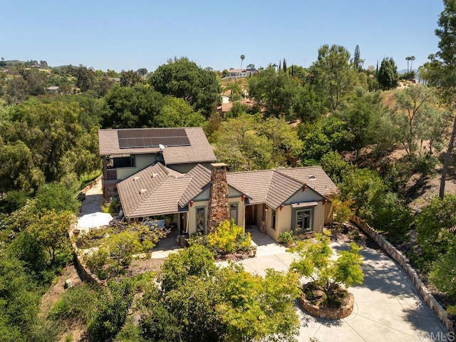 aerial view of property and surrounding area