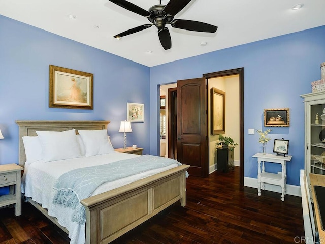 bedroom with hardwood / wood-style floors, baseboards, a ceiling fan, and recessed lighting