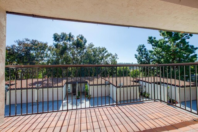 2404 Altisma Way Unit C, Carlsbad, CA 92009 - view of wooden deck