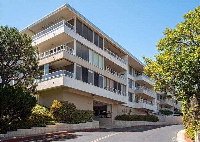 32735 Seagate Dr Unit 304-D, Rancho Palos Verdes, CA 90275 - view of apartment building / complex