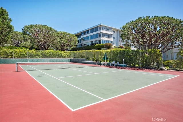 32735 Seagate Dr Unit 304-D, Rancho Palos Verdes, CA 90275 - view of tennis court with community basketball court and fence