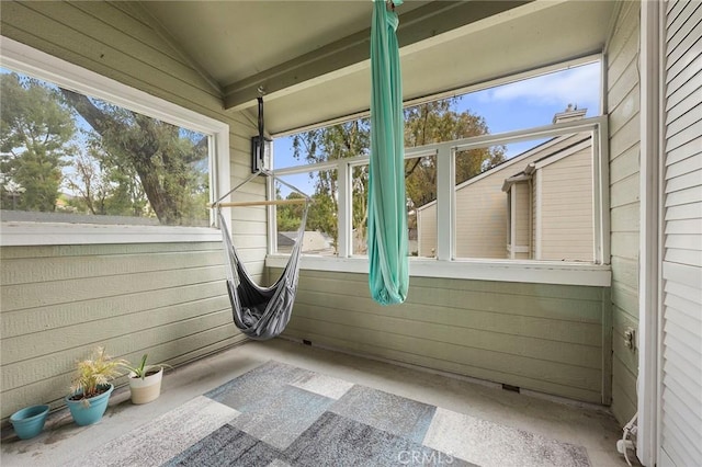 5814 Old Village Rd Unit 216, Yorba Linda, CA 92887 - unfurnished sunroom with healthy amount of natural light and vaulted ceiling