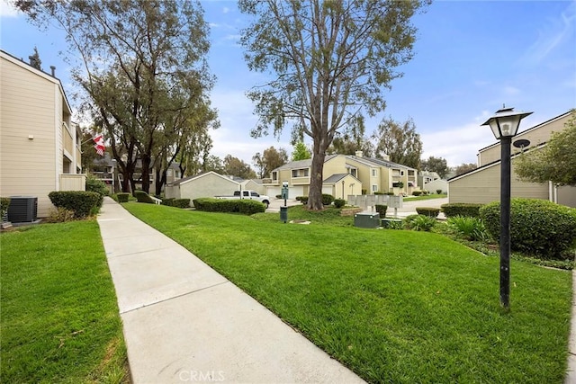5814 Old Village Rd Unit 216, Yorba Linda, CA 92887 - view of property's community featuring a residential view and a yard