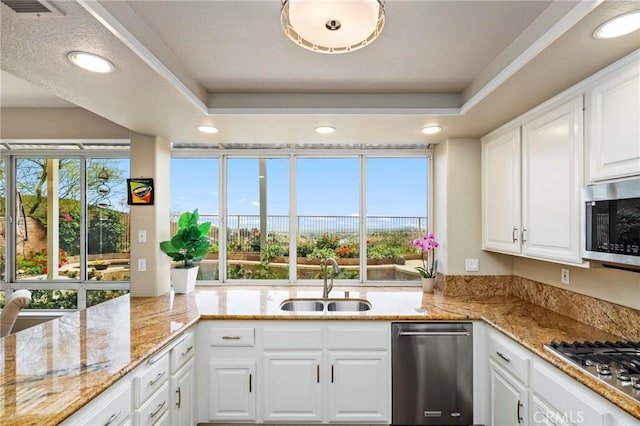 32702 Coppercrest Dr, Rancho Santa Margarita, CA 92679 - photo 25