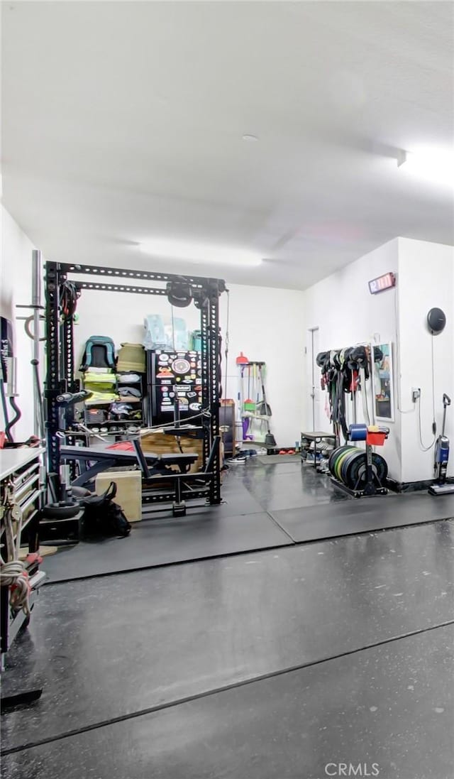 1212 Venice Ave, Mentone, CA 92359 - view of workout area