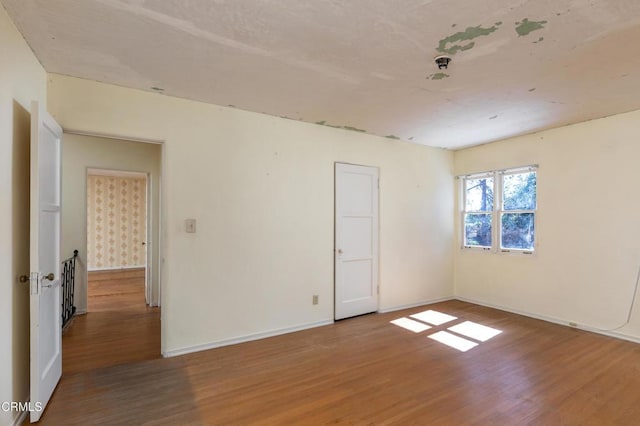 2577 Boulder Rd, Altadena, CA 91001 - empty room with wood finished floors and baseboards