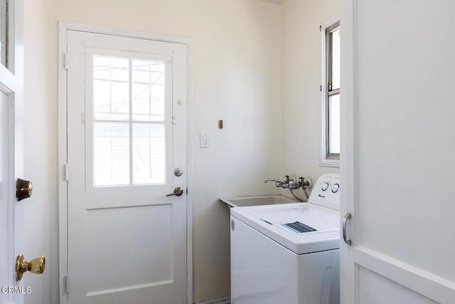 2327 Roscommon Ave, Monterey Park, CA 91754 - washroom with washer / dryer