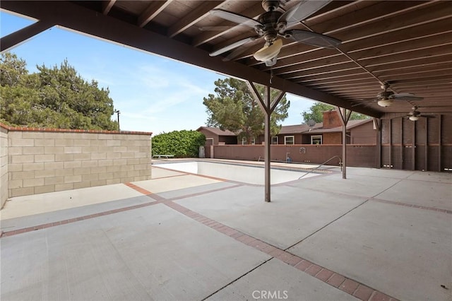 18333 Lancaster Rd, Lancaster, CA 93536 - view of patio / terrace with ceiling fan and fence