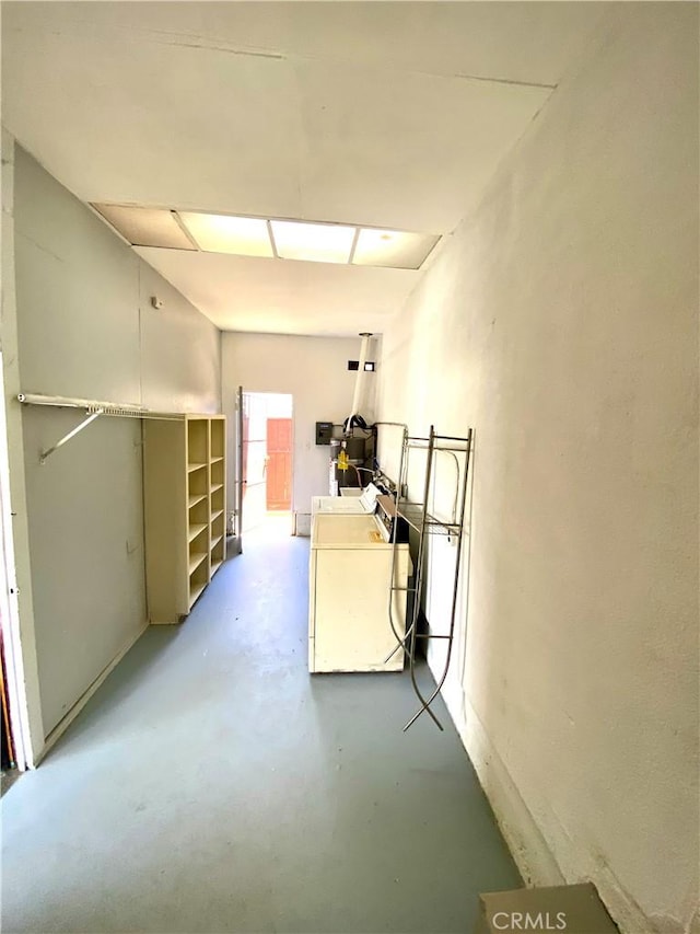 basement featuring washer / dryer