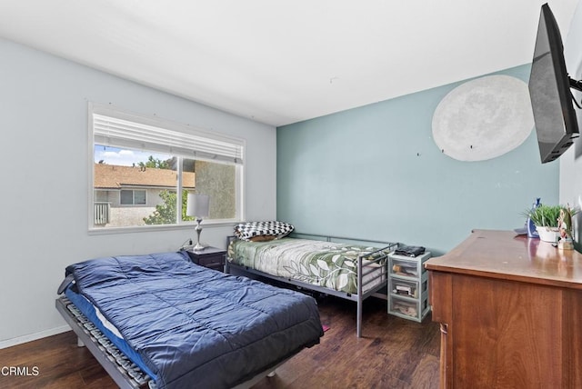 126 E Ventura St Unit F, Santa Paula, CA 93060 - bedroom featuring wood finished floors and baseboards