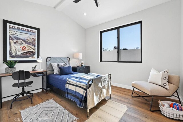 bedroom with hardwood / wood-style floors, baseboards, a desk, ceiling fan, and recessed lighting