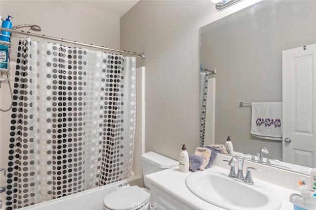 27435 Larabee Ct Unit 2, Murrieta, CA 92562 - full bath with shower / bath combo with shower curtain, toilet, and vanity