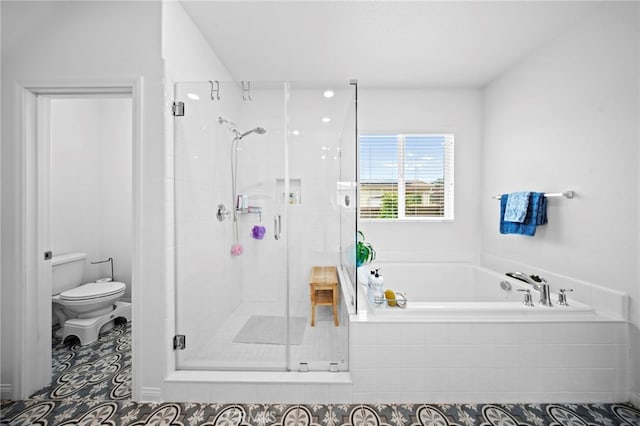 2569 Pasture Gln, Escondido, CA 92029 - full bath featuring a garden tub, a stall shower, and toilet