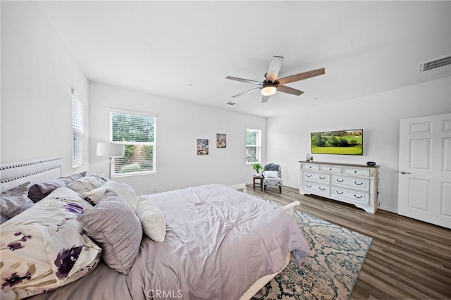 2569 Pasture Gln, Escondido, CA 92029 - bedroom with wood finished floors, ceiling fan, and baseboards