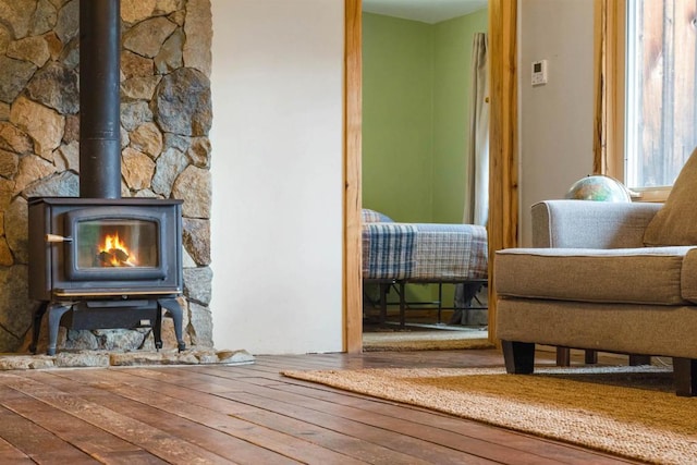 21932 Crestline Rd, Palomar Mountain, CA 92060 - sitting room featuring hardwood / wood-style flooring and a wood stove