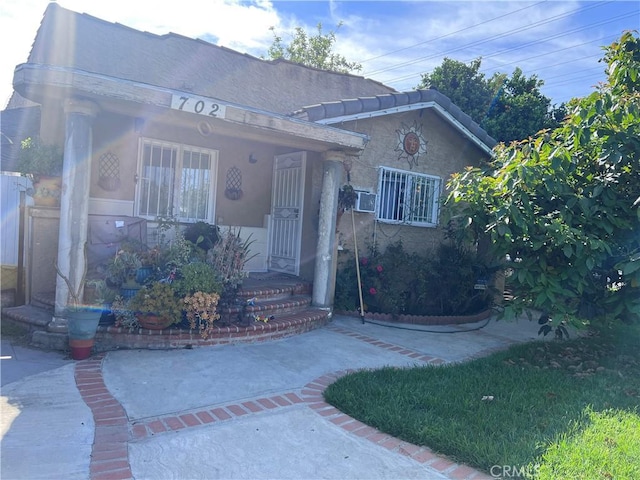 702 N Burris Ave, Compton, CA 90221 - view of front of house with stucco siding