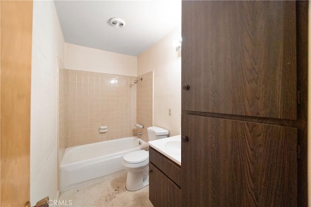 full bathroom with toilet, vanity, and bathtub / shower combination