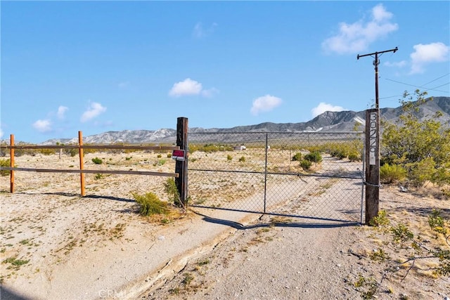 30229 Bourbon Rd, Lucerne Valley, CA 92356 - photo 8