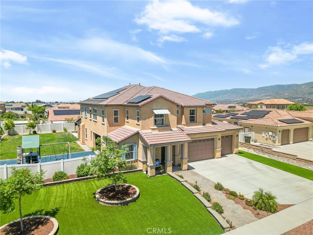 1691 Amie Ct, Redlands, CA 92374 - photo 1