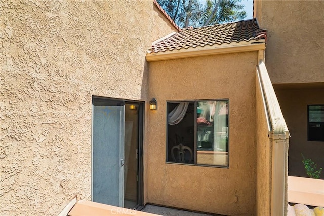 3040 La Paz Ln Unit B, Diamond Bar, CA 91765 - doorway to property with stucco siding and a tile roof