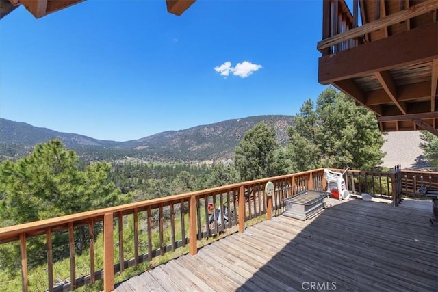 15440 Shasta Way, Pine Mountain Club, CA 93225 - wooden deck featuring a mountain view