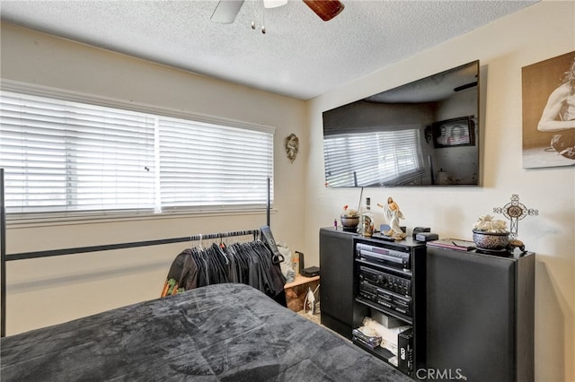 1097 E 28th St, San Bernardino, CA 92404 - photo 25