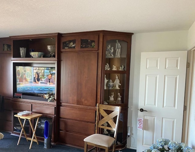 30603 Roadrunner Rdg, Valley Center, CA 92082 - bar with dark carpet