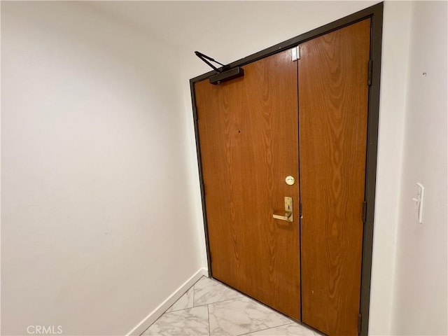 1310 E Ocean Blvd Unit 101, Long Beach, CA 90802 - detailed view of baseboards