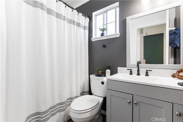 4524 Mananita Ave, Atascadero, CA 93422 - bathroom featuring toilet and vanity