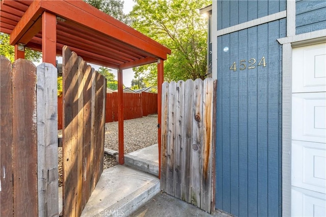 4524 Mananita Ave, Atascadero, CA 93422 - view of gate
