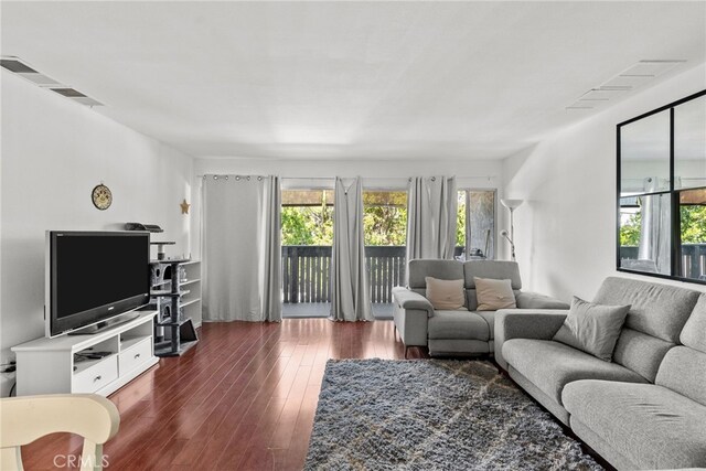 8601 International Ave Unit 130, Canoga Park, CA 91304 - photo 4