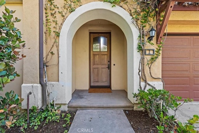 1 Firenze Ct, Newport Coast, CA 92657 - doorway to property with stucco siding