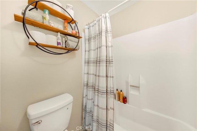 9653 Spyglass Ave Unit 99, Desert Hot Springs, CA 92240 - full bath featuring shower / bath combo and toilet