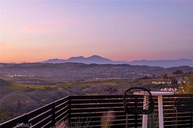 820 Calle Mendoza, San Clemente, CA 92672 - view of mountain background