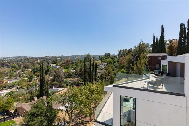 5130 Medina Rd, Woodland Hills, CA 91364 - photo 35