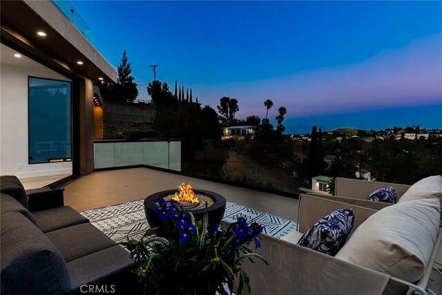 5130 Medina Rd, Woodland Hills, CA 91364 - photo 49