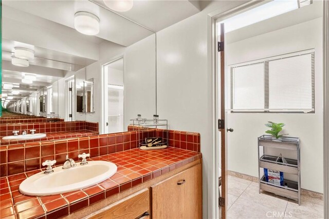 7805 Buena Tierra Ct, Bakersfield, CA 93309 - photo 40