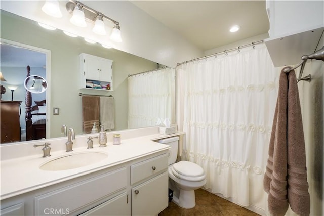 18993 Janisse Ln, Lake Elsinore, CA 92530 - bathroom featuring tile patterned flooring, vanity, toilet, and curtained shower