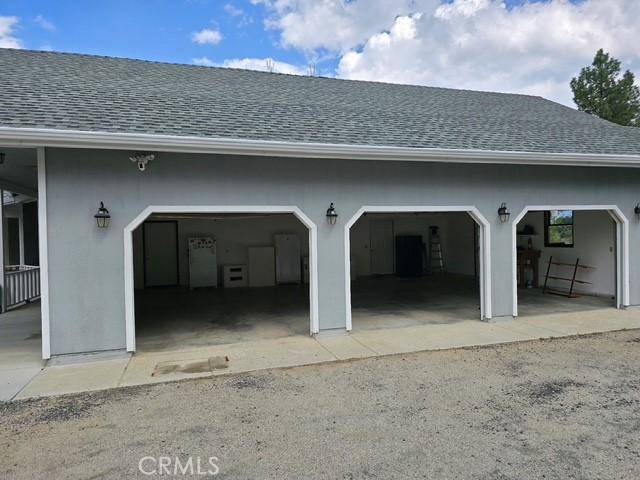1014 Dusty Rd, Frazier Park, CA 93225 - view of garage