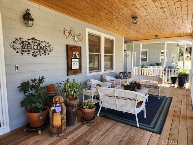 1014 Dusty Rd, Frazier Park, CA 93225 - wooden terrace featuring a porch