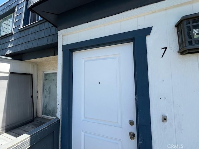 view of entrance to property