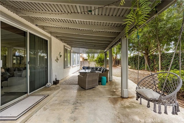 23725 Scarlet Oak Dr, Murrieta, CA 92562 - view of patio featuring a fenced backyard